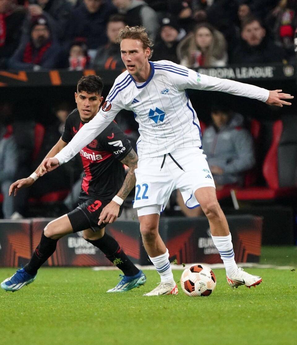 欧洲球队集体展示强大实力,对手队伍难以匹敌 欧洲球队集体展示强大实力,对手队伍难以匹敌