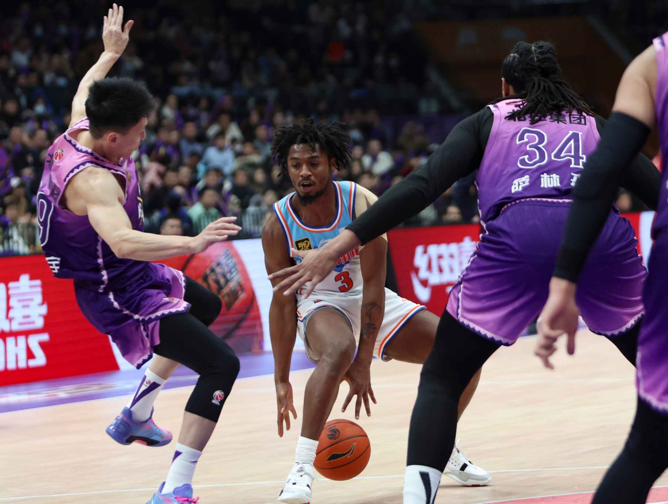 九游娱乐-连败疲态尽显,球队士气低迷的简单介绍