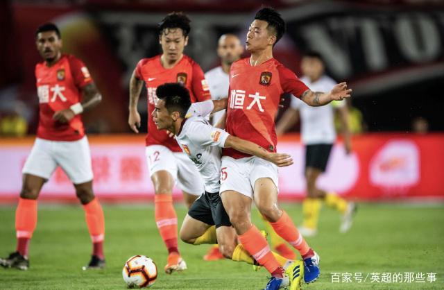 包含河北华夏幸福豪取主场胜利,积分榜榜首的词条 包含河北华夏幸福豪取主场胜利,积分榜榜首的词条