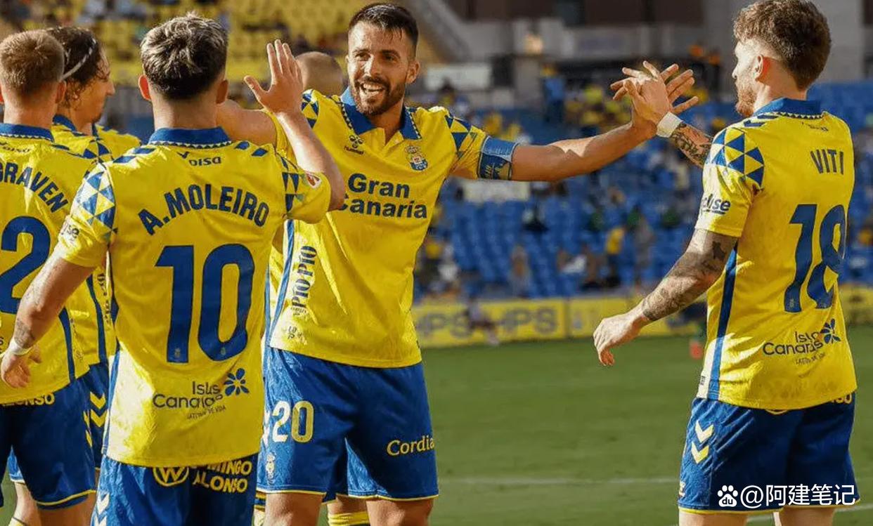 九游视频-包含帕尔马队员磨合默契,进攻凶猛的词条