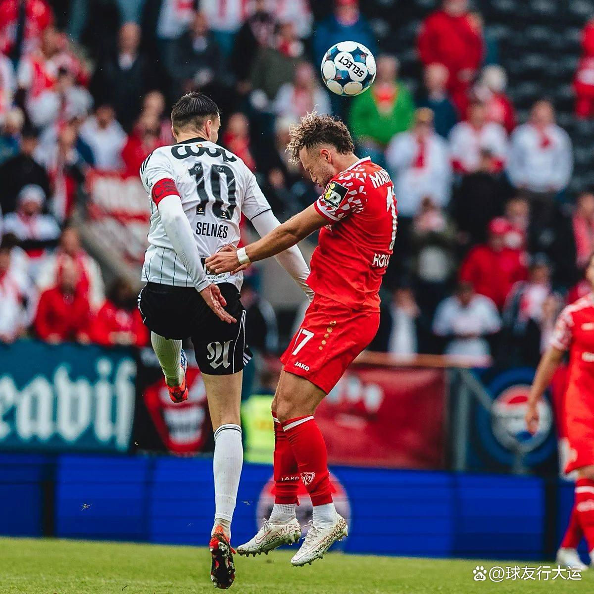 美因茨主场遭遇败局,需要调整阵容 美因茨主场遭遇败局,需要调整阵容